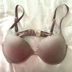 💰💰 2/$15 Calvin Klein bra Sz 34c
